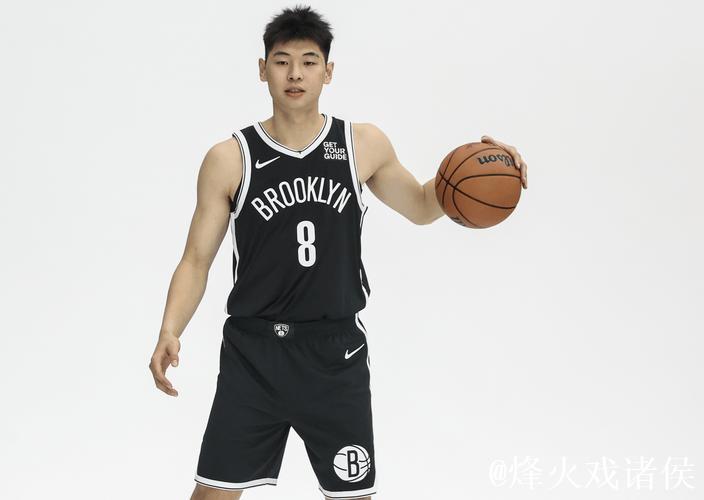 崔永熙4分钟狂砍5分 高难度进球引爆全场热情