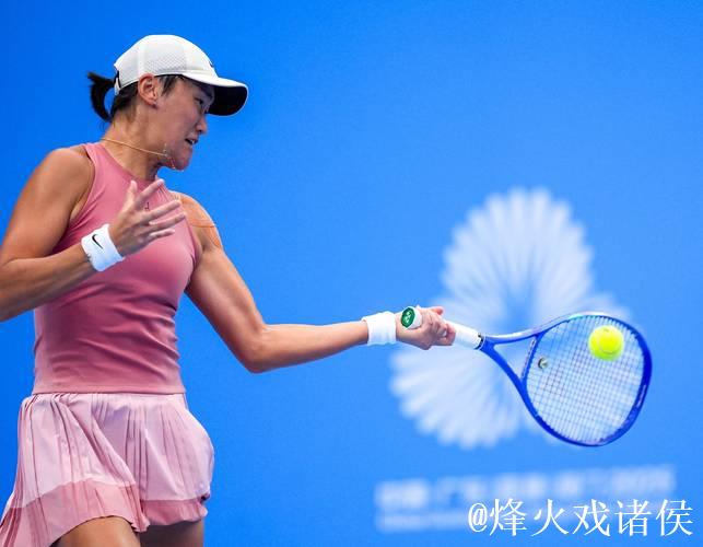 全运会网球赛场：老将圆梦 新秀涌现